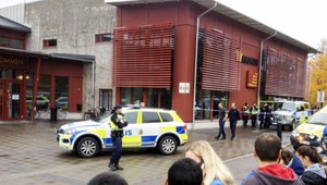 Útok na základnej škole vo Švédsku: neprežili učiteľ, žiak ani útočník