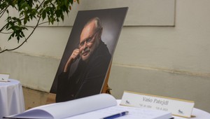 Slzy tiekli potokom hneď na začiatku. S Vašom Patejdlom sa rozlúčili jeho legendárnym hitom