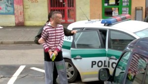 Pavol (21) pri naháňačke ohrozil policajta