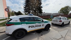 Podľa informácii TV JOJ mali škôlkari zraniť spolužiakov injekčnými striekačkami