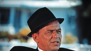 Frank Sinatra. Upravený elegán s modrými očami by sa dožil 100 rokov