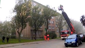 Dôchodkyňa našla v dome blikajúcu škatuľku, evakuovali okolie