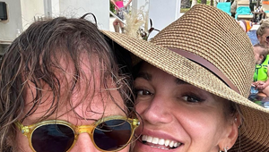 Snúbenec Dary Rolins Nedvěd opäť v spoločnosti inej ženy! Čo na to hovorí speváčka?