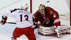 Zákrok z ríše snov! Mike Smith prepísal históriu NHL