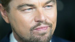 Dicaprio sa ulakomil na expriateľku syna slávneho herca