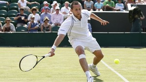 Favorizovaný Monfils ukončil púť Becka