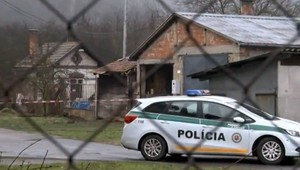 Policajti chytili Slováka a Poliaka, podozriví sú z vraždy v Šahách