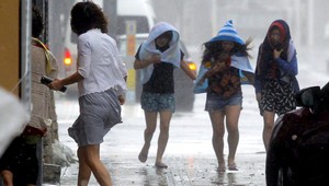 Búrka desaťročia. Na Japonsko udrel supertajfún