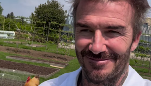 Beckhama prenasledoval doslova kŕdeľ fanúšičiek, TENTO detail ale ľudí poriadne šokoval!