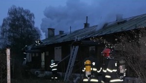 Žilinskí hasiči zasahovali pri dvoch požiaroch