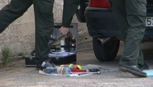 Zobrali aj umelé kvety! Drzí zlodeji vykrádali ten istý dom