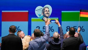 AfD drvivo vyhrala voľby. Nemecké médiá hovoria o politickom zemetrasení