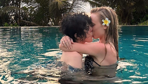 Česká moderátorka si užíva na dovolenke horúce chvíle so svetoznámou speváčkou!