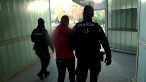 Nezvládol rozchod: Expriateľku napadol a vyhrážal sa jej smrťou