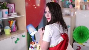 Zabavte sa so svojimi deťmi: Jednoduchý návod, ako vyrobiť ruksak zo starej mikiny