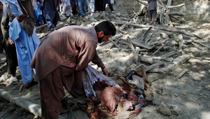 Atentánik zabil v Pakistane 40 ľudí, 80 ďalších sa zranilo