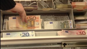 Predčasné voľby? Zasa ide o peniaze!