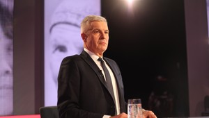 Exminister zahraničných vecí skončil v nemocnici, namiesto pracovnej cesty prišla operácia