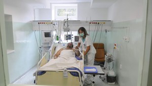 V Poľsku sa šíri agresívna nákaza: Vyžiadala si už päť ľudských životov