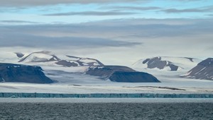 Biela púšť Špicbergov: Len málo takých miest vás tak dokonale zrelaxuje ako Svalbard