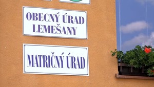 Príbuzní zháňali pečiatku potrebnú na pohreb niekoľko dní. Úrady si ich pohadzovali