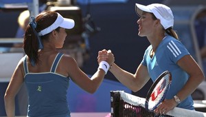 Heninová vyzve vo finále v Melbourne Serenu Williamsovú