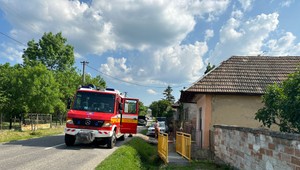 Nešťastie v svadobný deň: Pri autonehode sa zranili nič netušiaci ľudia