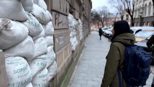 Reportérka TV JOJ na Ukrajine: Prípravu na 24. február je možné vidieť všade, budovy chránia vrecami s pieskom