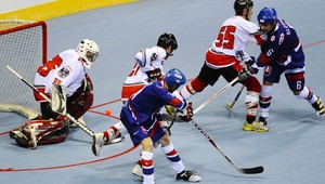 Highlight: Hokejbalisti na úvod MS vyškolili Rakúšanov