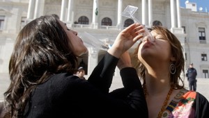 Rakúski homosexuáli si môžu adoptovať deti