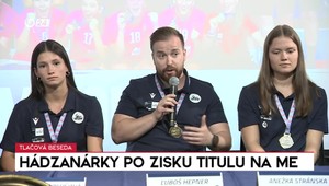 Tlačová beseda: Hádzanárky po zisku titulu na ME