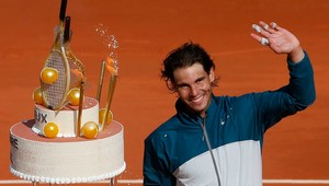 Roland Garros: Nadal (27) dostal po postupe narodeninovú tortu
