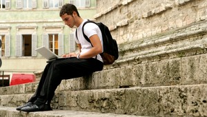 Britský minister školstva chce po brexite zrušiť výhody študentom z Európskej únie