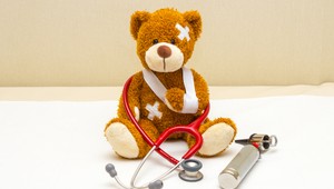 Záchranár Viliam Dobiáš: Malé deti sa najčastejšie zrania doma, pozor aj na popáleniny