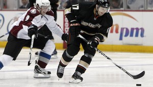 Hossa zložil na kolená Detroit, Višňovský dvakrát asistoval