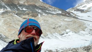 V nedeľu spopolnili v Káthmandu telo horolezca Štrbu