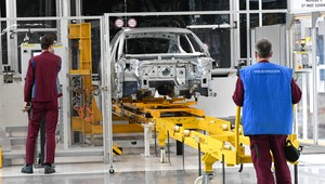 Náročné časy pre Volkswagen: Ekonóm vysvetlil, aký dopad to môže mať na slovenský závod