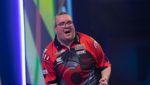 PDC Home Tour: Bezchybný Bunting do ďalšieho kola