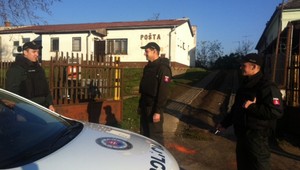 Neznámy páchateľ vykradol poštu v Bajči