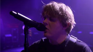 Hviezdny spevák priznal neuropsychiatrické ochorenie! Bál sa rečí, že je na drogách!