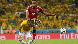 Neymarov stav sa zlepšuje, navštívili ho lekári Barcelony