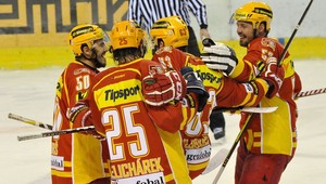 Highlight: Skvelá prvá tretina stačila Trenčínu proti HK Orange 20