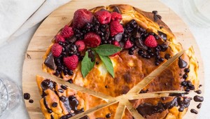 Tvarohový FIT koláč bez múky: Vyčarujete ho iba zo 4 surovín