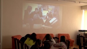 Rodičia a učitelia čelia otázkam detí ohľadom vojny. Informácie o konflikte v nich zanechávajú silné emócie