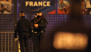 Slováci zatiaľ o pomoc nežiadali, ministertvo zriadilo krízovú linku