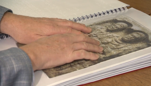 VIDEO: Táto kniha je naozaj pre každého. Múzeum predstavilo unikát