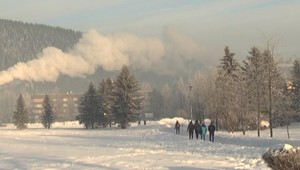 Silný smog ohrozuje Slovákov. V týchto okresoch sa majte na pozore