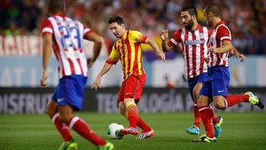 Boj o superpohár otvorený. Očakáva sa návrat Messiho (26)