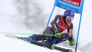 Obrovský slalom vo Val d'Isere pre Odermatta, Adam Žampa 26.