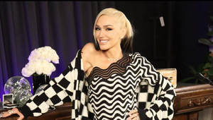 Provokuje alebo nie je duševne v poriadku?! Blonďatá speváčka tvrdí, že je JAPONKA!